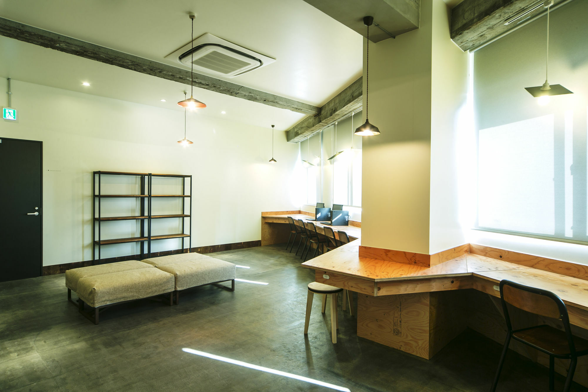 Wise Owl Hostal